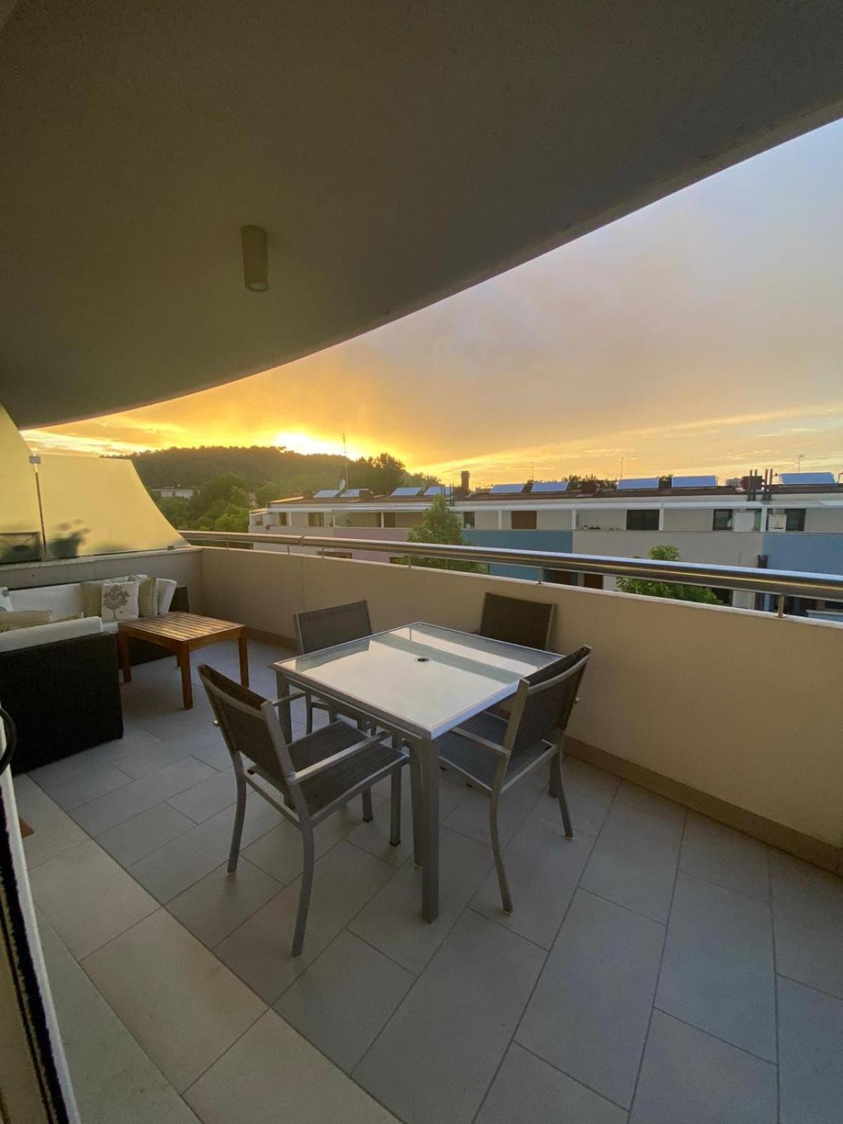 Casa Del Porto Apartment Pesaro Ngoại thất bức ảnh